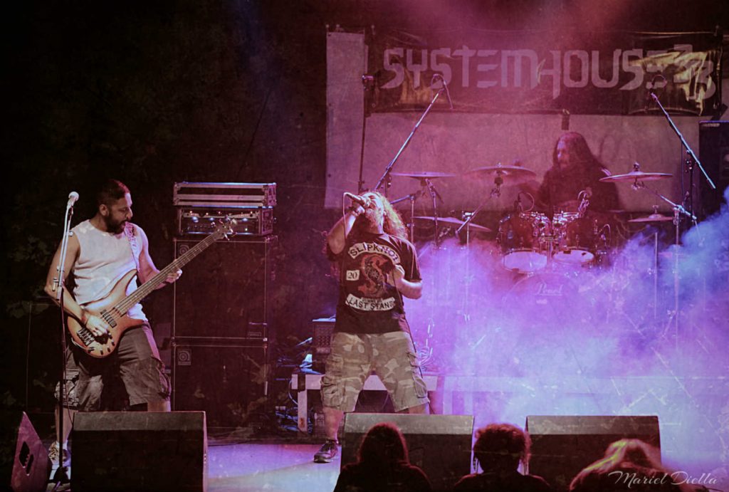 SystemHouse33 in Glauchau, Germany on the Xmas in Hell Tour 2015